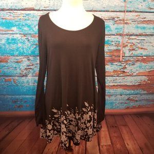 Moosungeek Black w/ Grey Floral Long Sleeve Tunic
